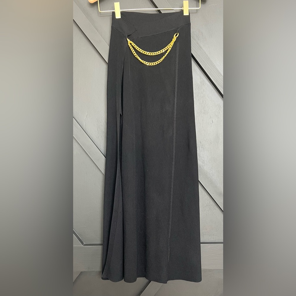 NWOT Nicholas Gisele Skirt with Gold Chain Accent in Black, Size XS - Picture 3 of 8